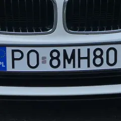 Polskie tablice rejestracyjne PO 8MH80.