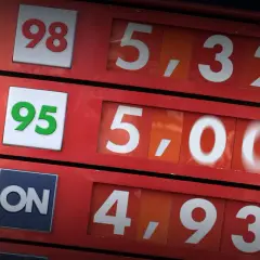 Cena benzyny 95 to 5,00 zł, a 98 to 5,32 zł. Wybór między benzyna 95 czy 98 zależy od silnika.