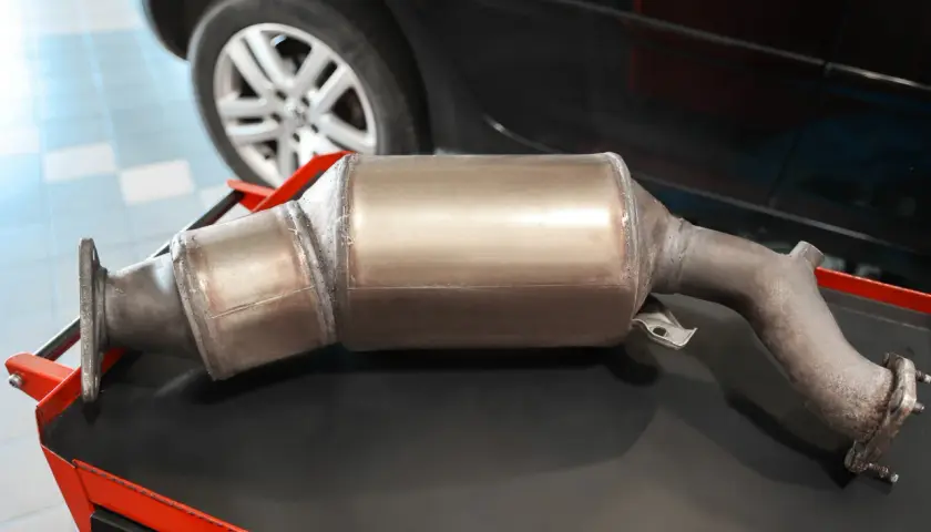 Jak jeździć dieslem, żeby nie zapchać DPF i uniknąć kosztownych napraw