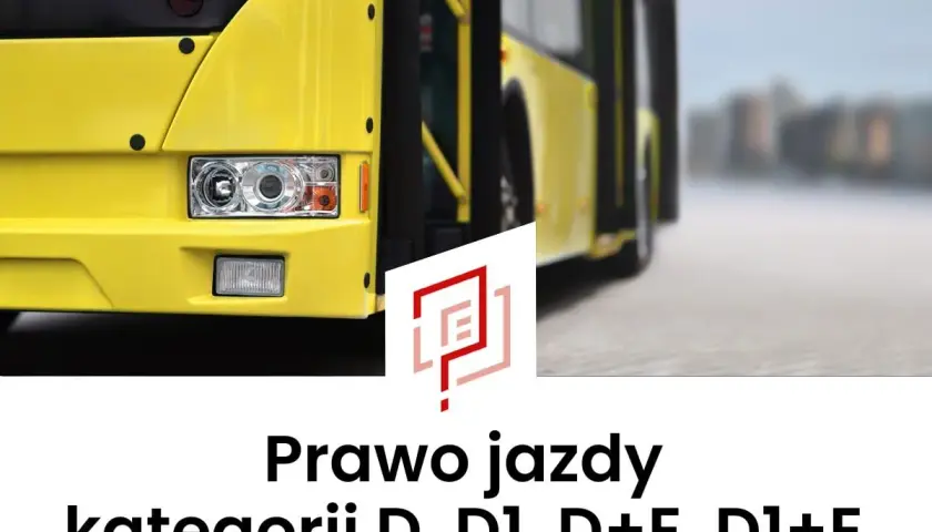 Żółty autobus i tekst "Prawo jazdy kategorii D, D1, D+E, D1+E".